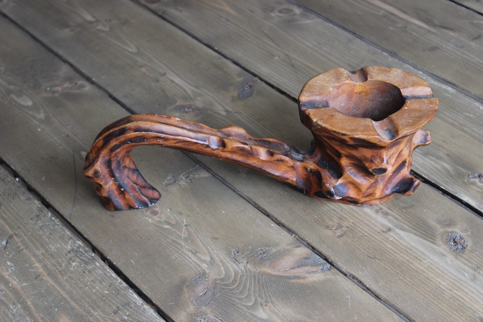 Vintage Hand Carved Wood Handled Ashtray Vintage Hand Carved Wood Handled Ashtray