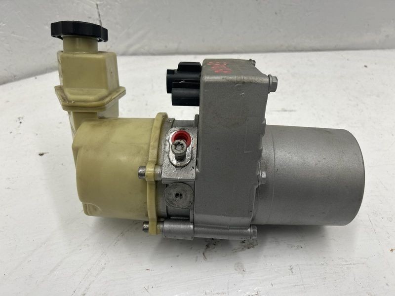 2011-2018 Dodge Charger Power Steering Pump Hydraulic Assembly 3.6L OEM