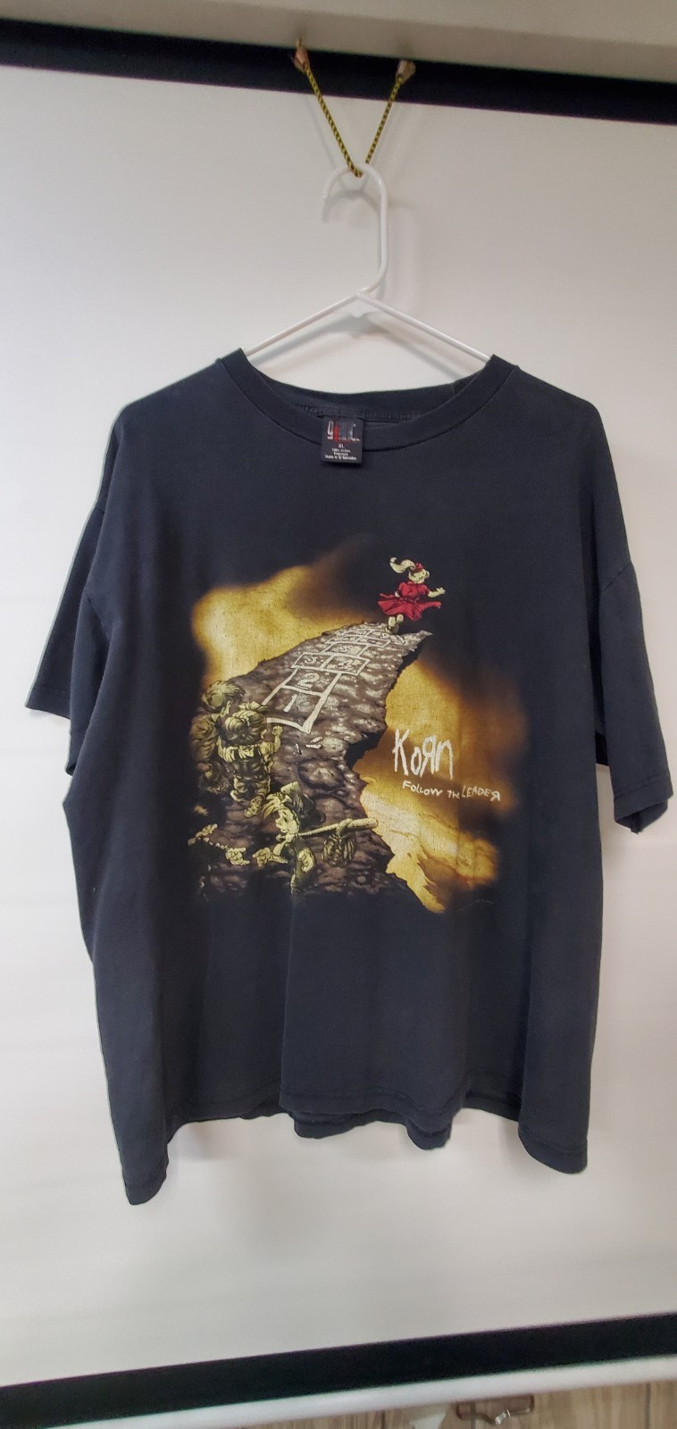 vintage korn follow the leader officially licensed giant brand t shirt xl vintage korn follow the leader officially licensed giant brand t shirt xl