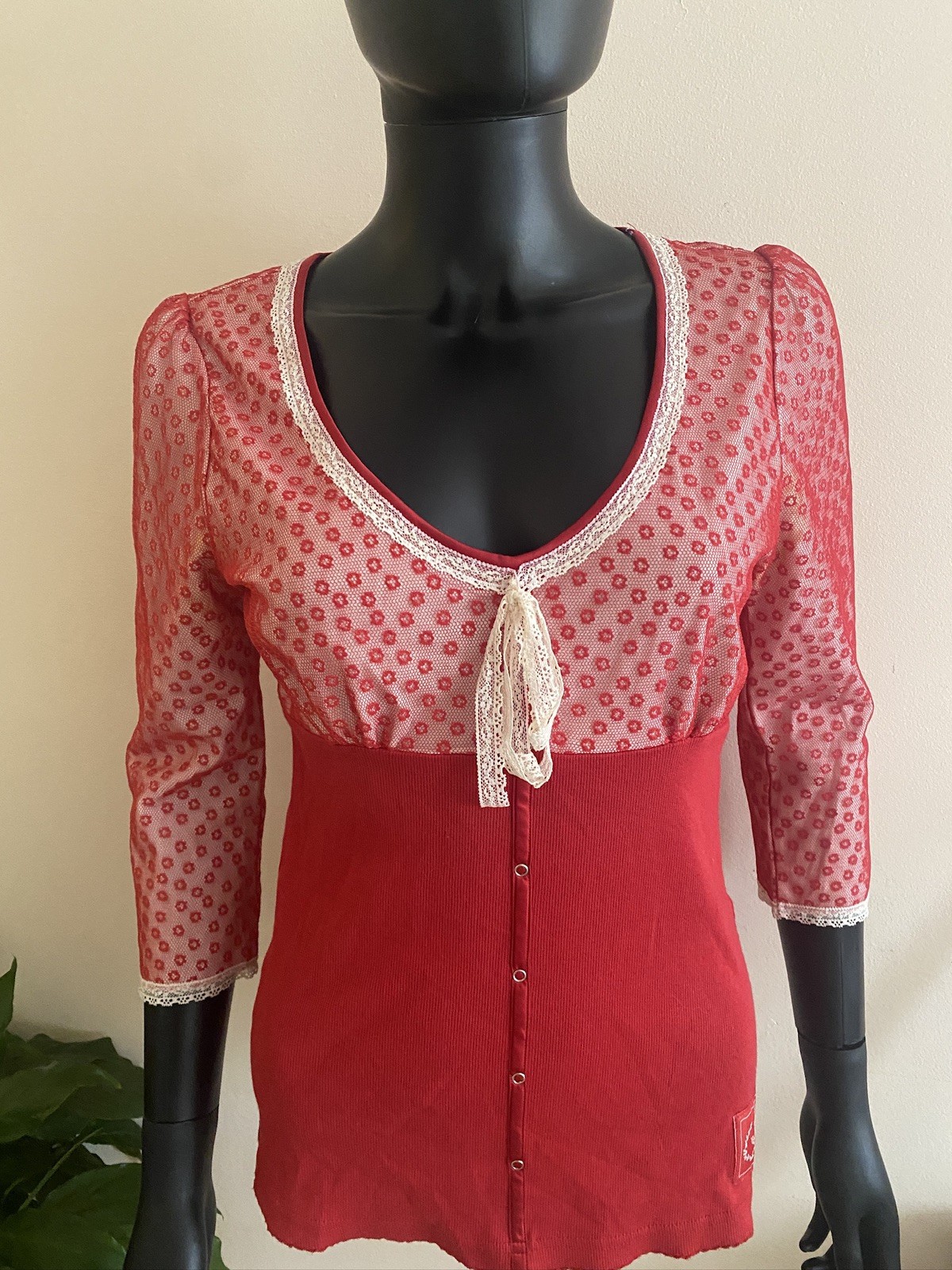 Vive Maria Women Red Lace Top Shirt Size M 3/4 Sleeve Designer Y2K Gothic