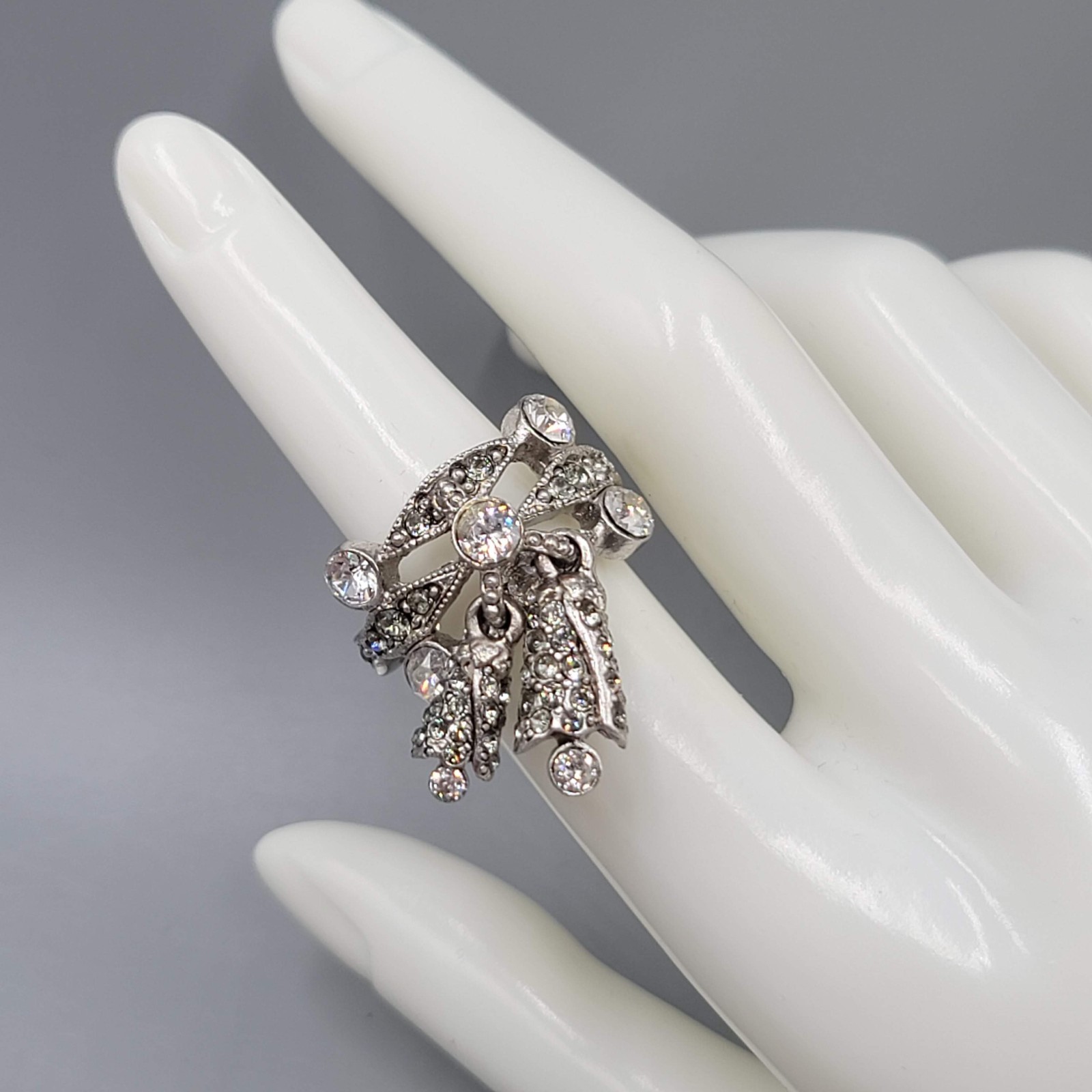 Vintage Oscar De La Renta Ring Silver tone Dangle Cocktail Statement Size 6