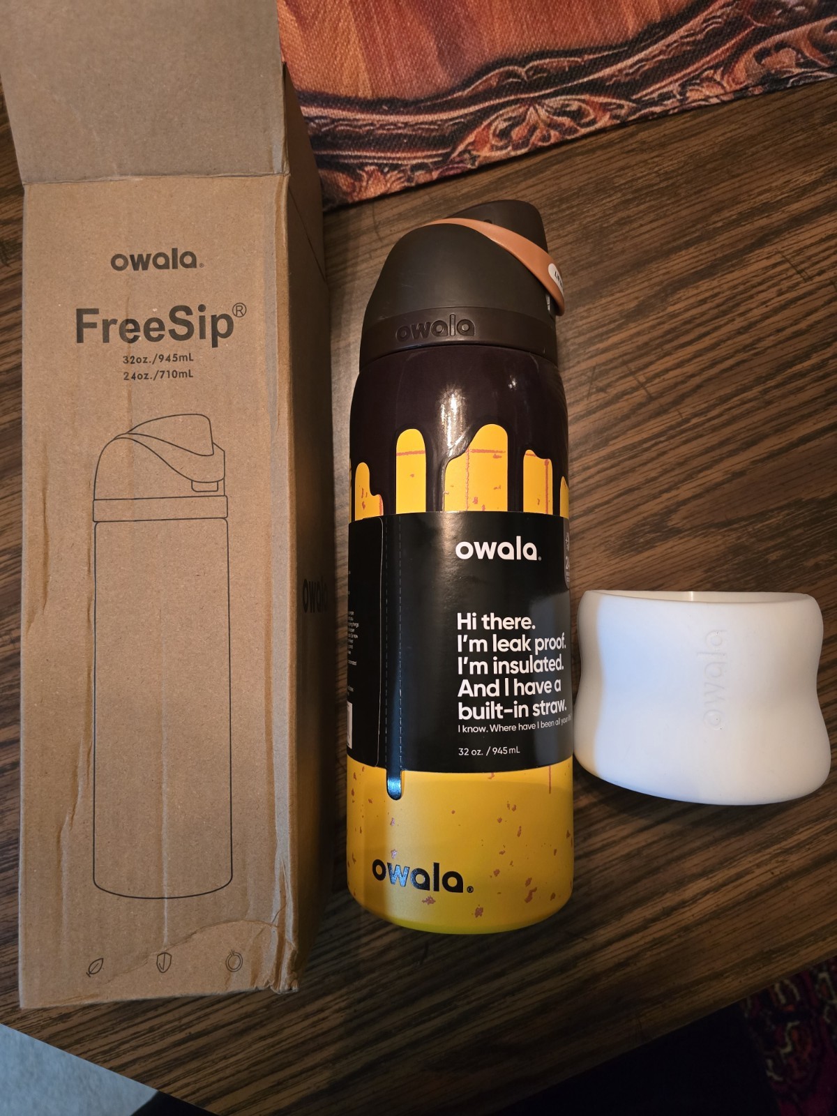 Owala Gimme S’more 32 oz FreeSip Limited Edition w/ Marshmallow Bottle Boot
