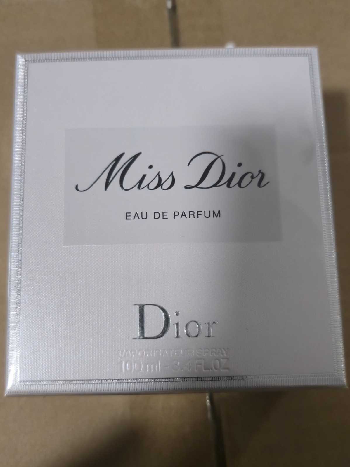Dior Miss Dior Eau de Parfum Spray, Regular Size 3.4 fl oz / 100 ml Dior Miss Dior Eau de Parfum Spray, Regular Size 3.4 fl oz / 100 ml