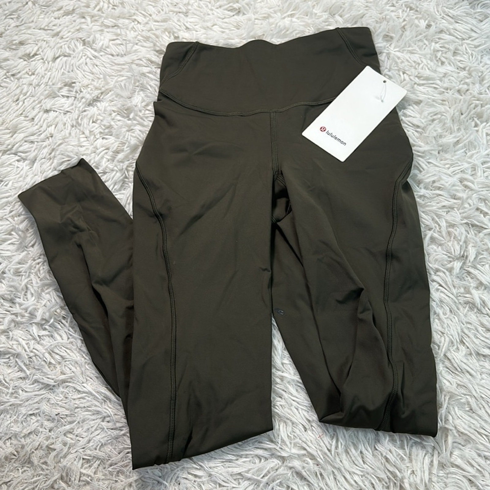 NWT Lululemon Base Pace High-Rise Running Tight 28\