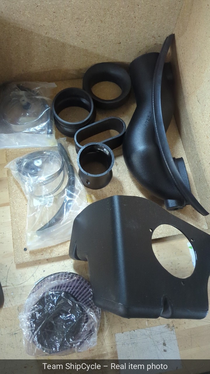 Roush Performance Cold Air Intake Kit 0509 46L 402099 Roush Performance Cold Air Intake Kit 0509 46L 402099