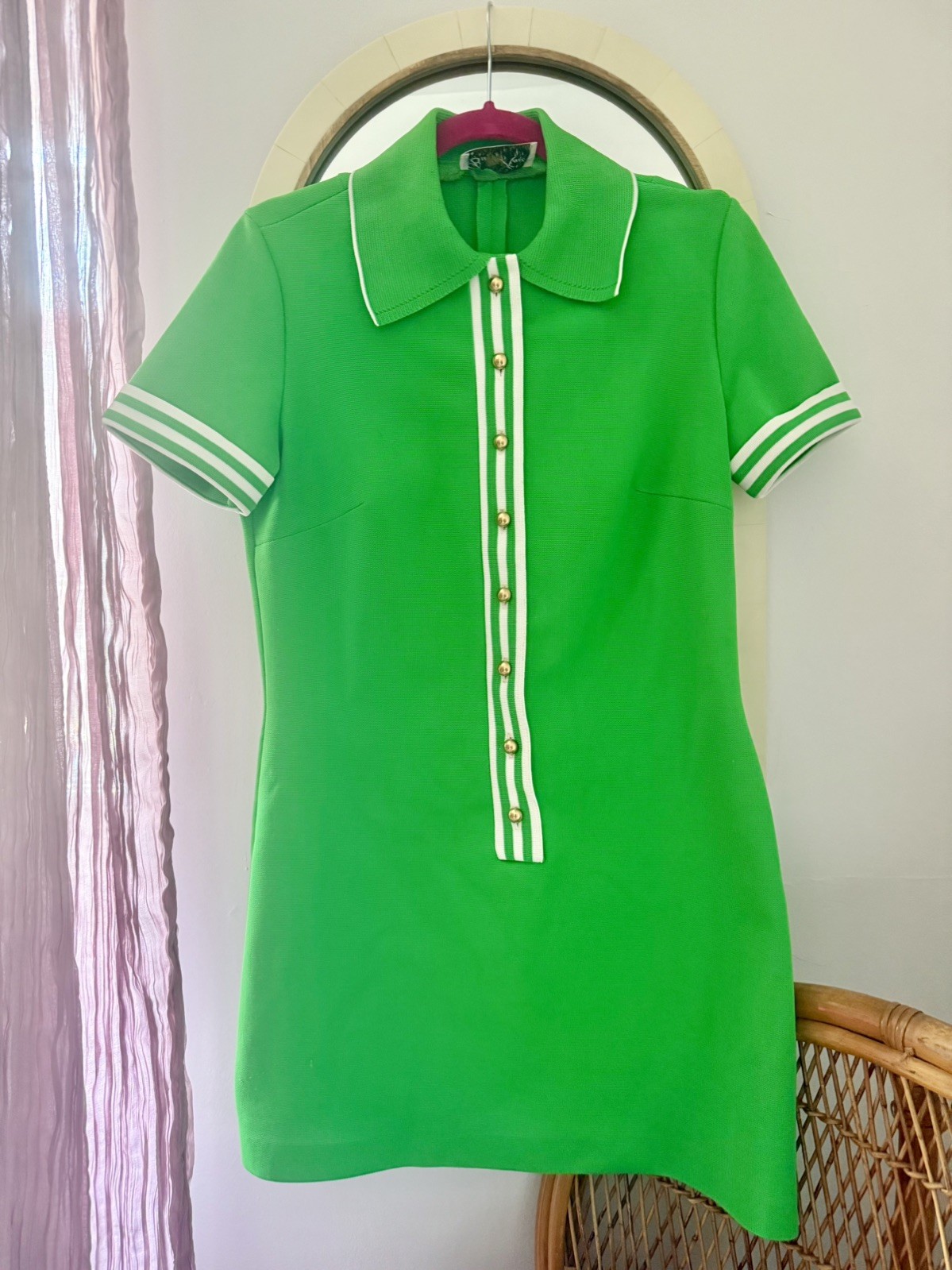Vintage 60s 70s Butte Knit Green & White Collared Mod Mini Dress Vintage 60s 70s Butte Knit Green & White Collared Mod Mini Dress