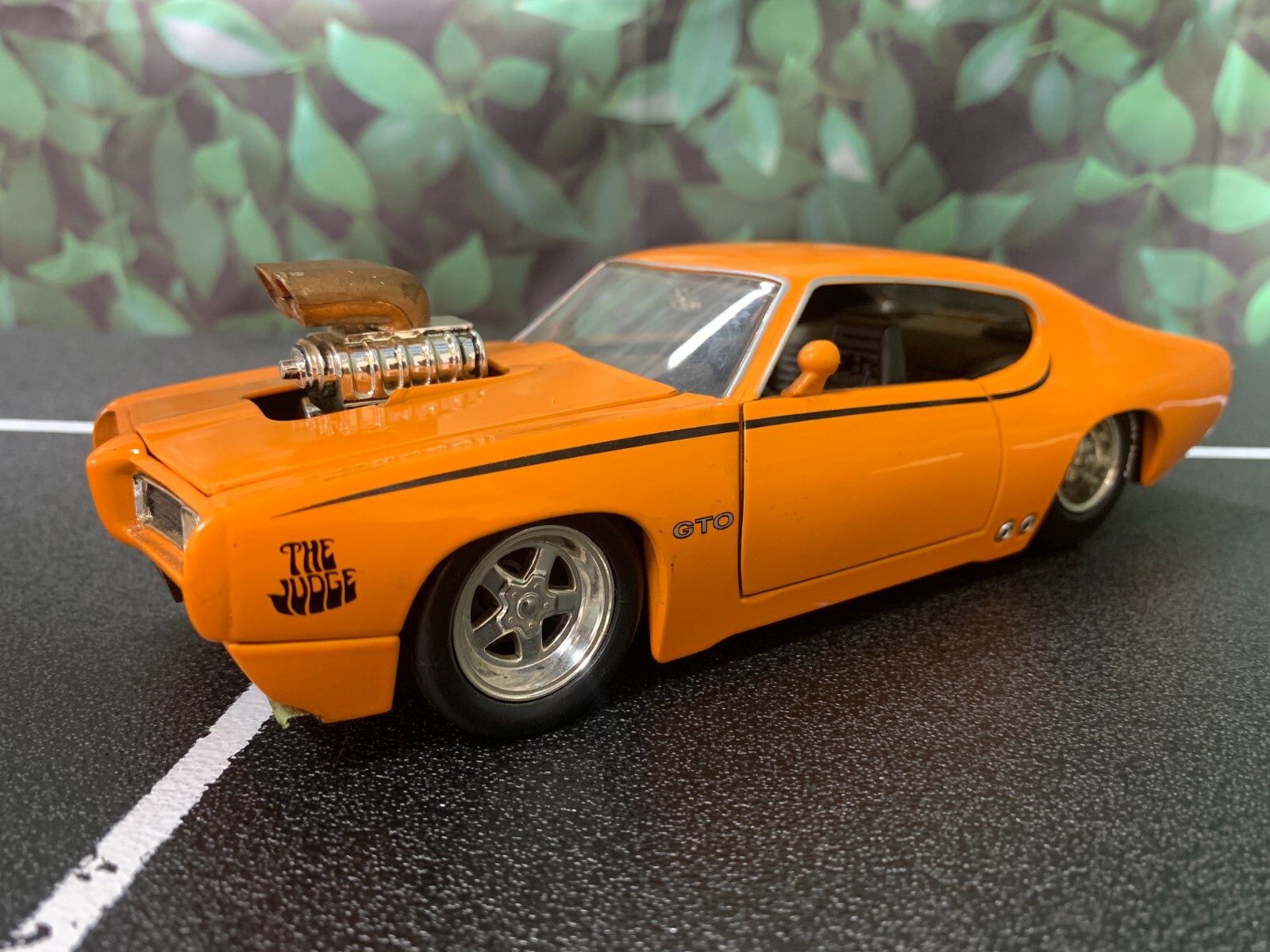 Imperfect 1:24 Diecast Car JADA 1969 PONTIAC GTO THE JUDGE Orange No Box AS-IS
