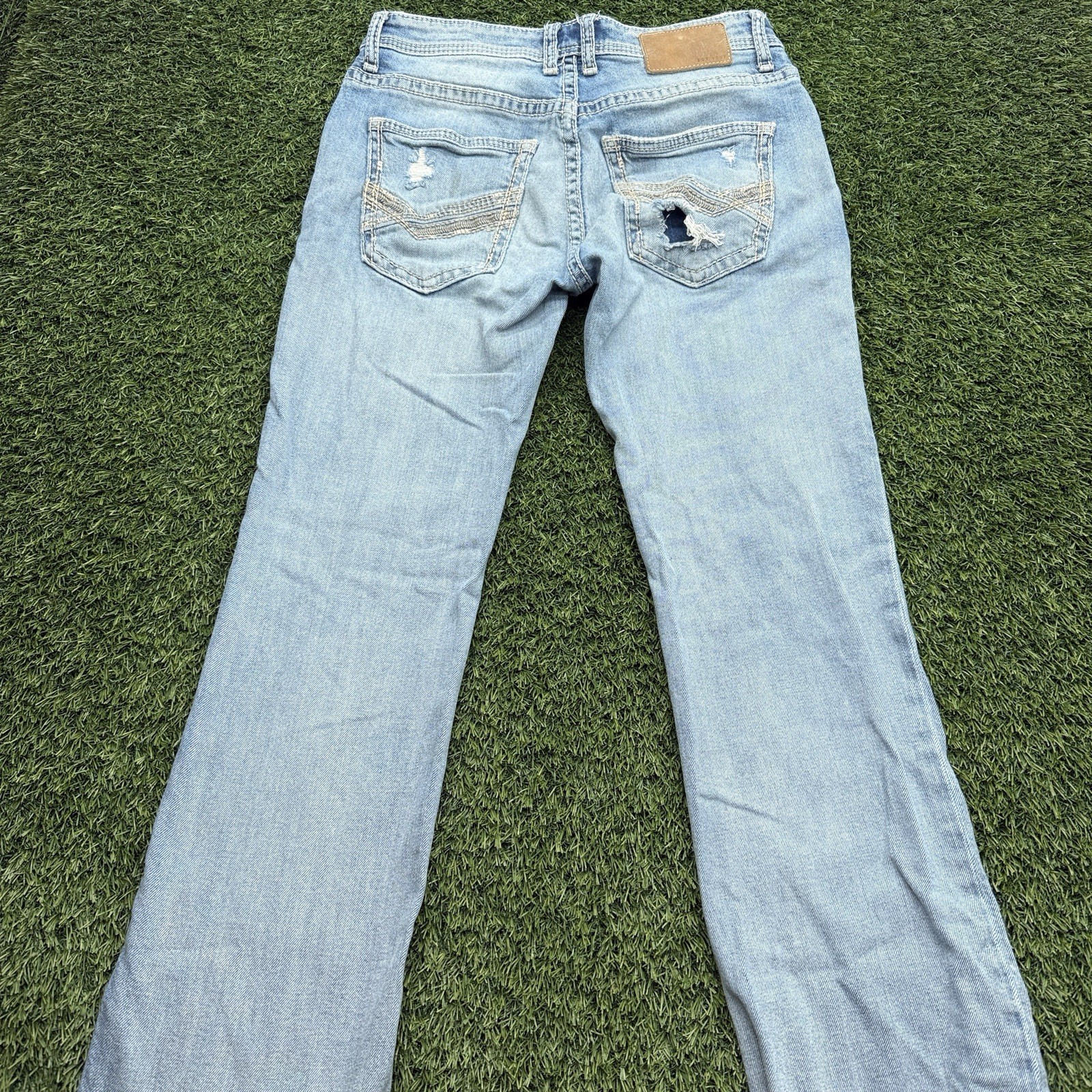 Buckle BKE Jake Straight Jeans Men’s 28x30 Blue Denim Light Wash