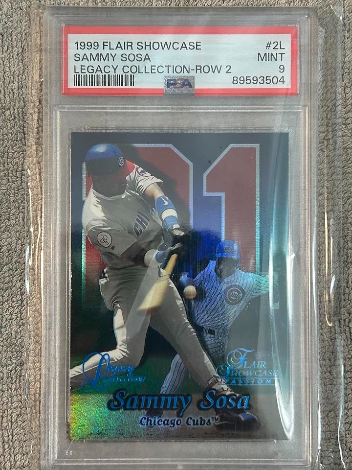 MINT 9: 1999 Flair Showcase - Sammy Sosa #2L Legacy Collection Row 2 /99 MINT 9: 1999 Flair Showcase - Sammy Sosa #2L Legacy Collection Row 2 /99
