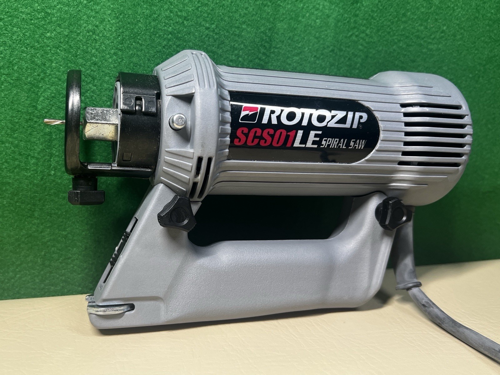 Rotozip Spiral Saw SCS01LE Pre Owned USA WORKS SEE VIDEO