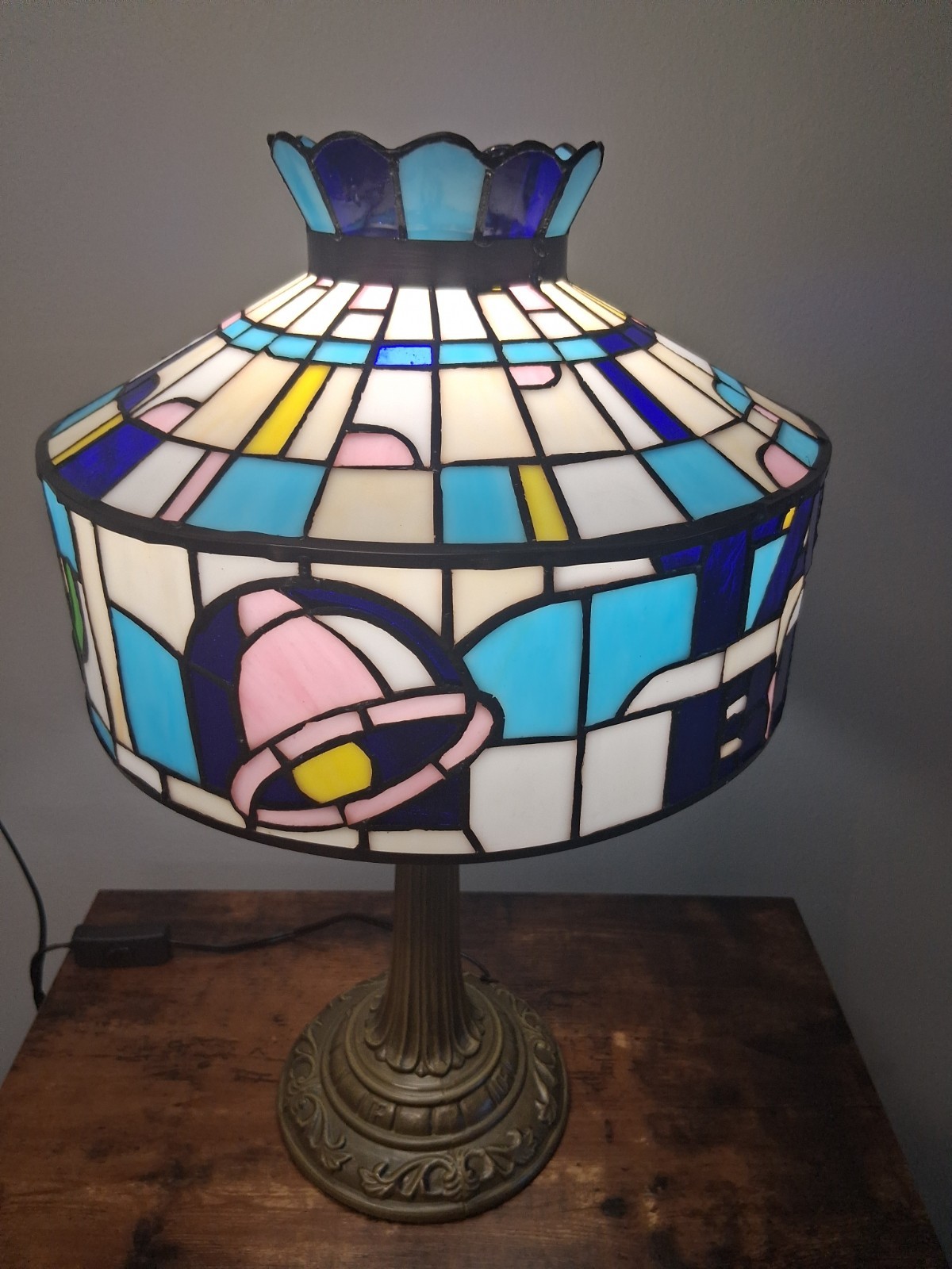 Taco Bell Tiffany Style Desktop Lamp Stained Glass Retro Diner Light
