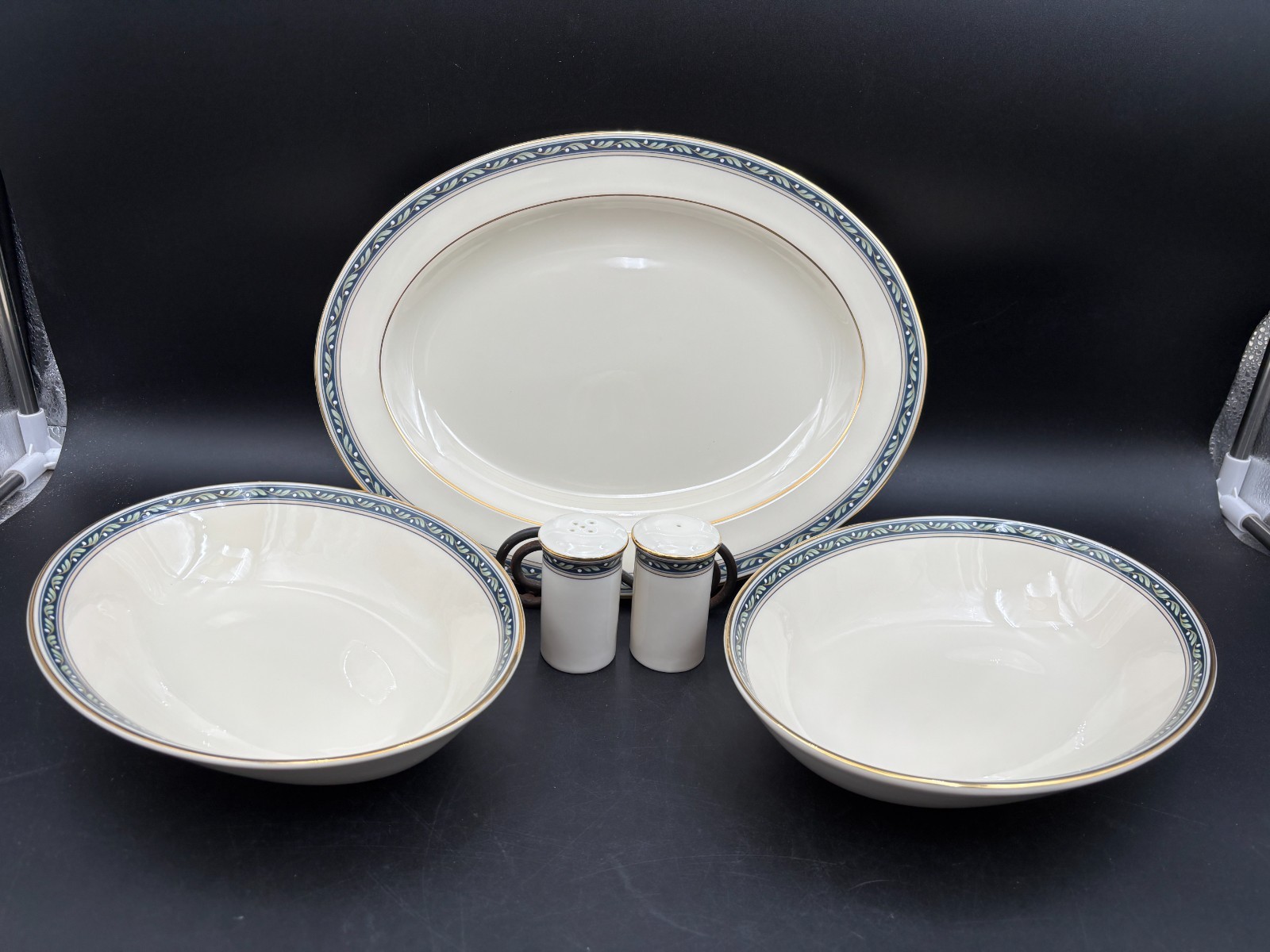 Royal Doulton \