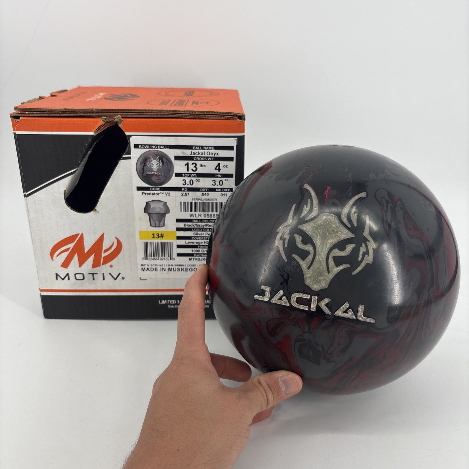 Motiv Jackal Onyx – 13lb 4oz Bowling Ball – RH Two-Finger Drilled . USA Made Motiv Jackal Onyx – 13lb 4oz Bowling Ball – RH Two-Finger Drilled . USA Made