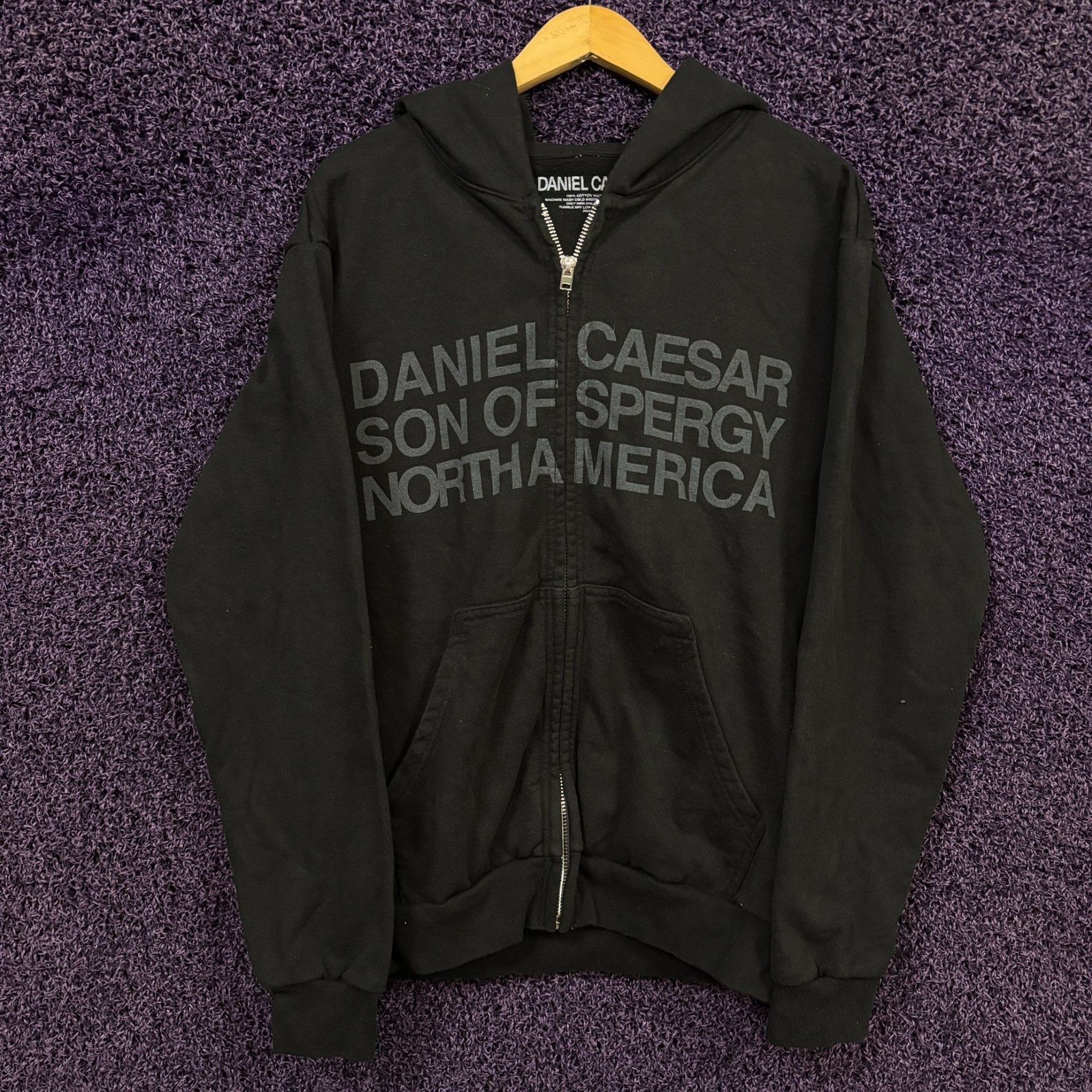 Daniel Caesar The Son of Spergy Black Tour Hoodie Medium Daniel Caesar The Son of Spergy Black Tour Hoodie Medium