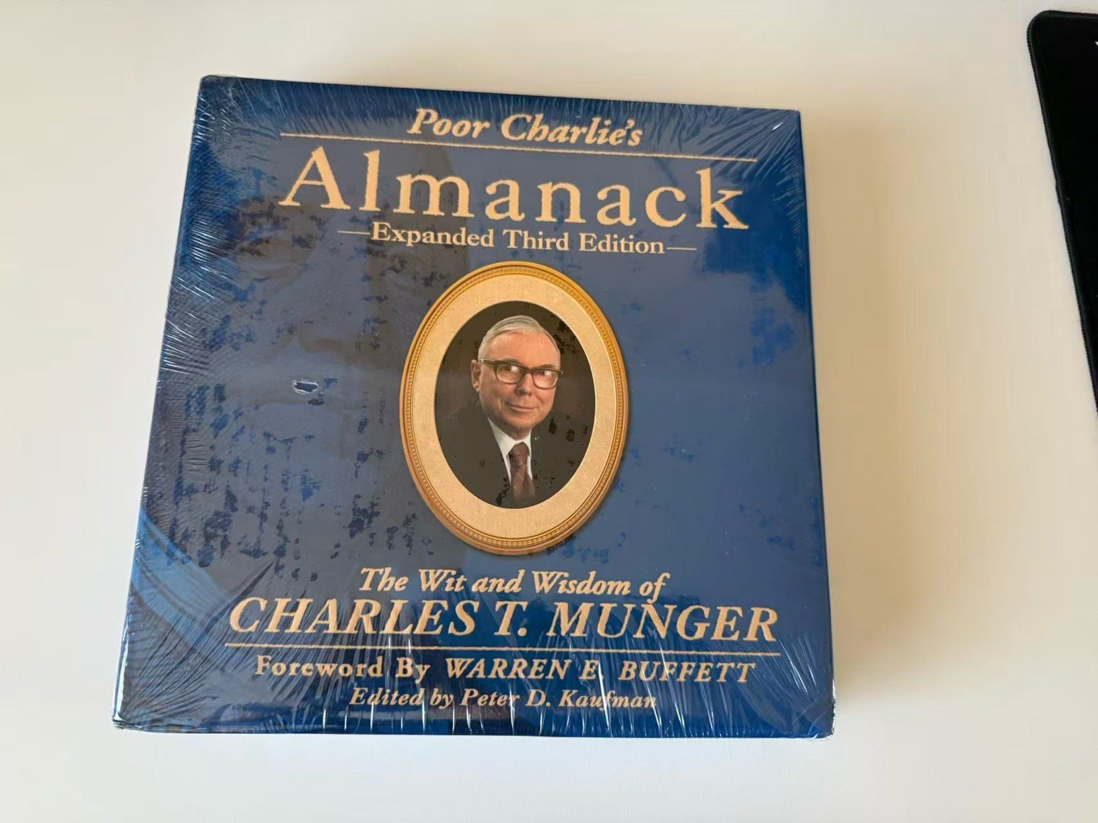 Poor Charlie's Almanack by Charles T. Munger Expanded Third Edition - READ