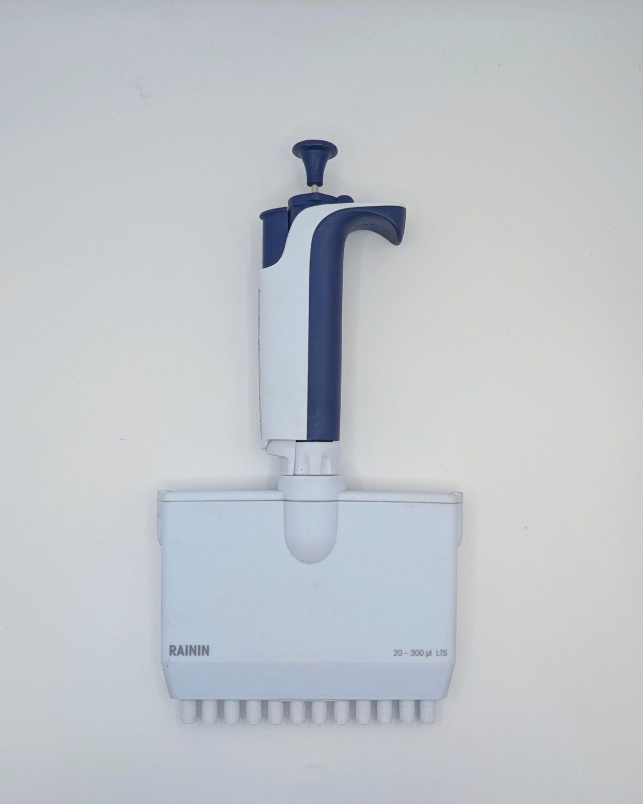 Rainin L12-300XLS+ Multichannel Pipette | 20-300uL | Cleaned Calibrated Refurbed