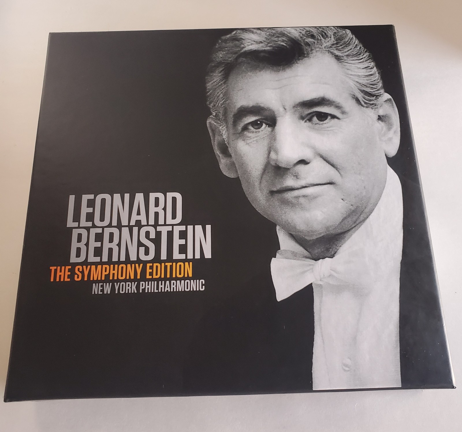 Leonard Bernstein The Symphony Edition New York Philharmomic CD Box Set \ Leonard Bernstein The Symphony Edition New York Philharmomic CD Box Set \