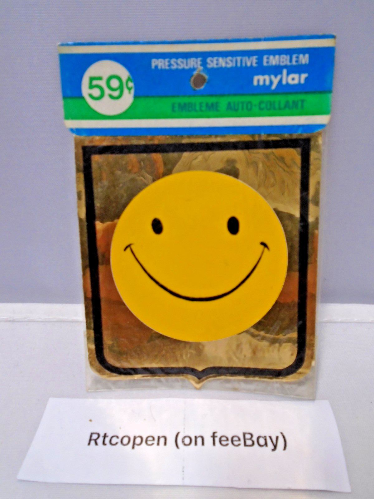 Vintage 1960s Pressure Sensitive Mylar Smiley Face Hippie Sticker 3\