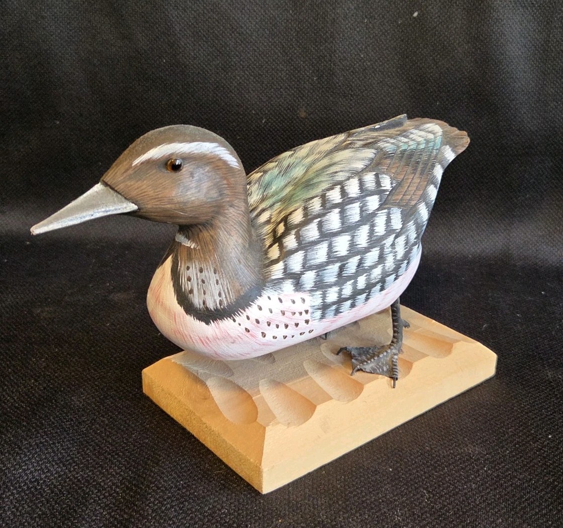 Vtg Hand Carved Wooden Duck Decoy Sculpture Hand Painted 7\ Vtg Hand Carved Wooden Duck Decoy Sculpture Hand Painted 7\