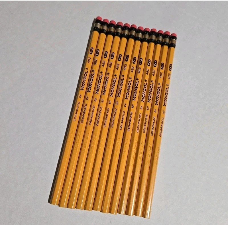 12 Eberhard Faber Mongol Pencils 482 #2 Cedarwood New 12 Eberhard Faber Mongol Pencils 482 #2 Cedarwood New