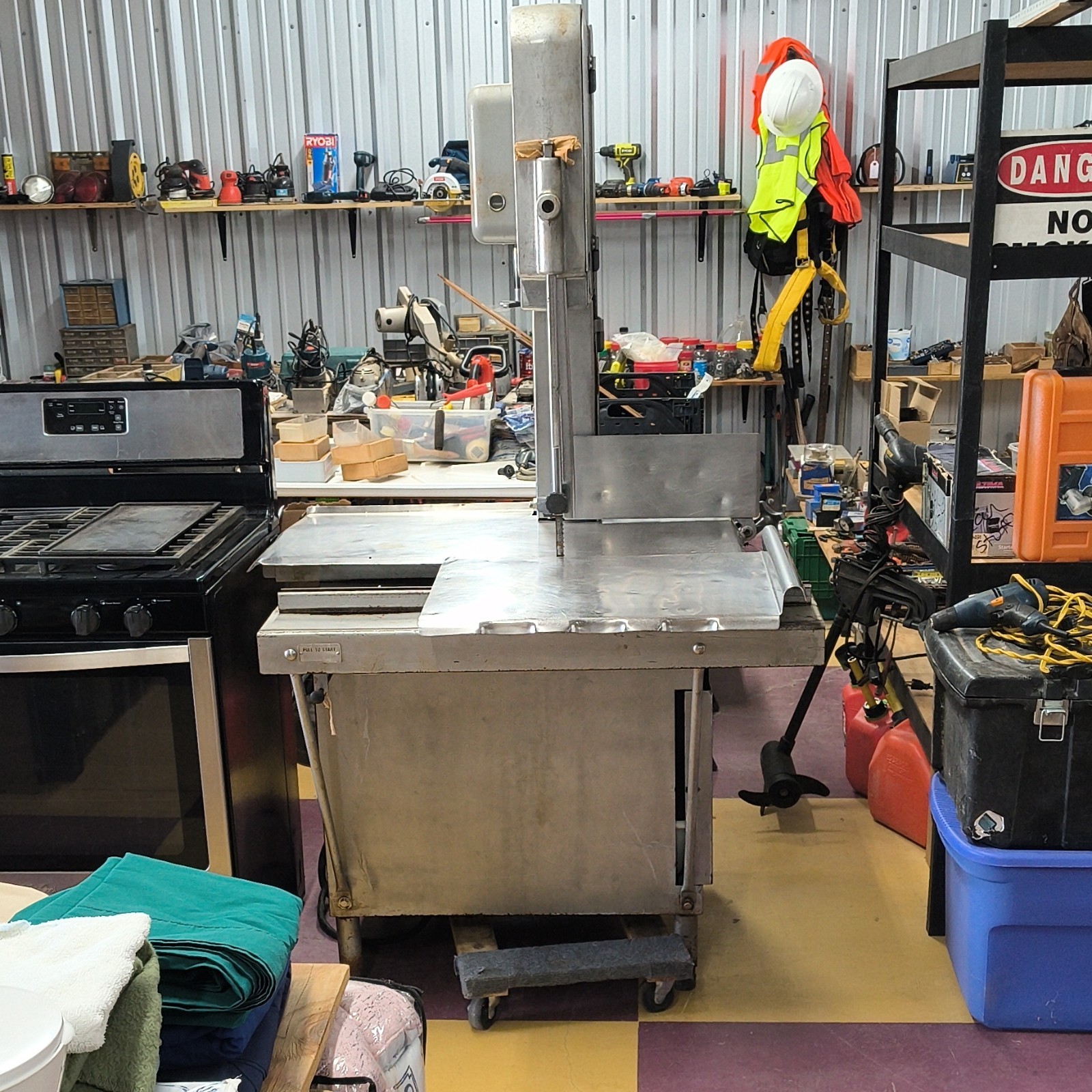 Hobart 5614 Commercial Meat & Bone Band Saw 1 HP 114 in Blade Hobart 5614 Commercial Meat & Bone Band Saw 1 HP 114 in Blade
