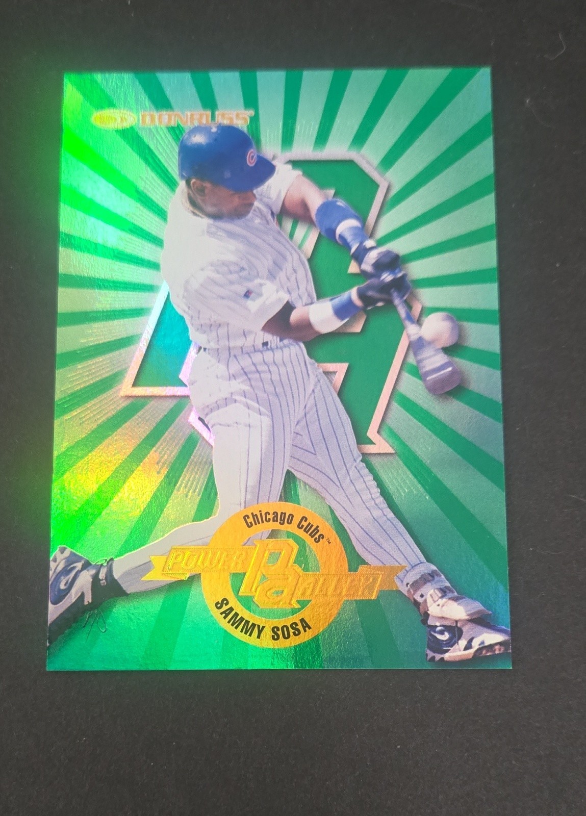 1997 Donruss - Power Alley Green Sammy Sosa #22 /3750 1997 Donruss - Power Alley Green Sammy Sosa #22 /3750