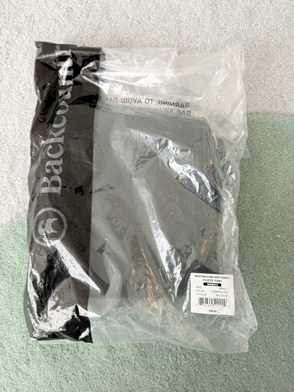 NWT Backcountry Destination Softshell Fleece Pants Women’s Small In Climbing Ivy NWT Backcountry Destination Softshell Fleece Pants Women’s Small In Climbing Ivy