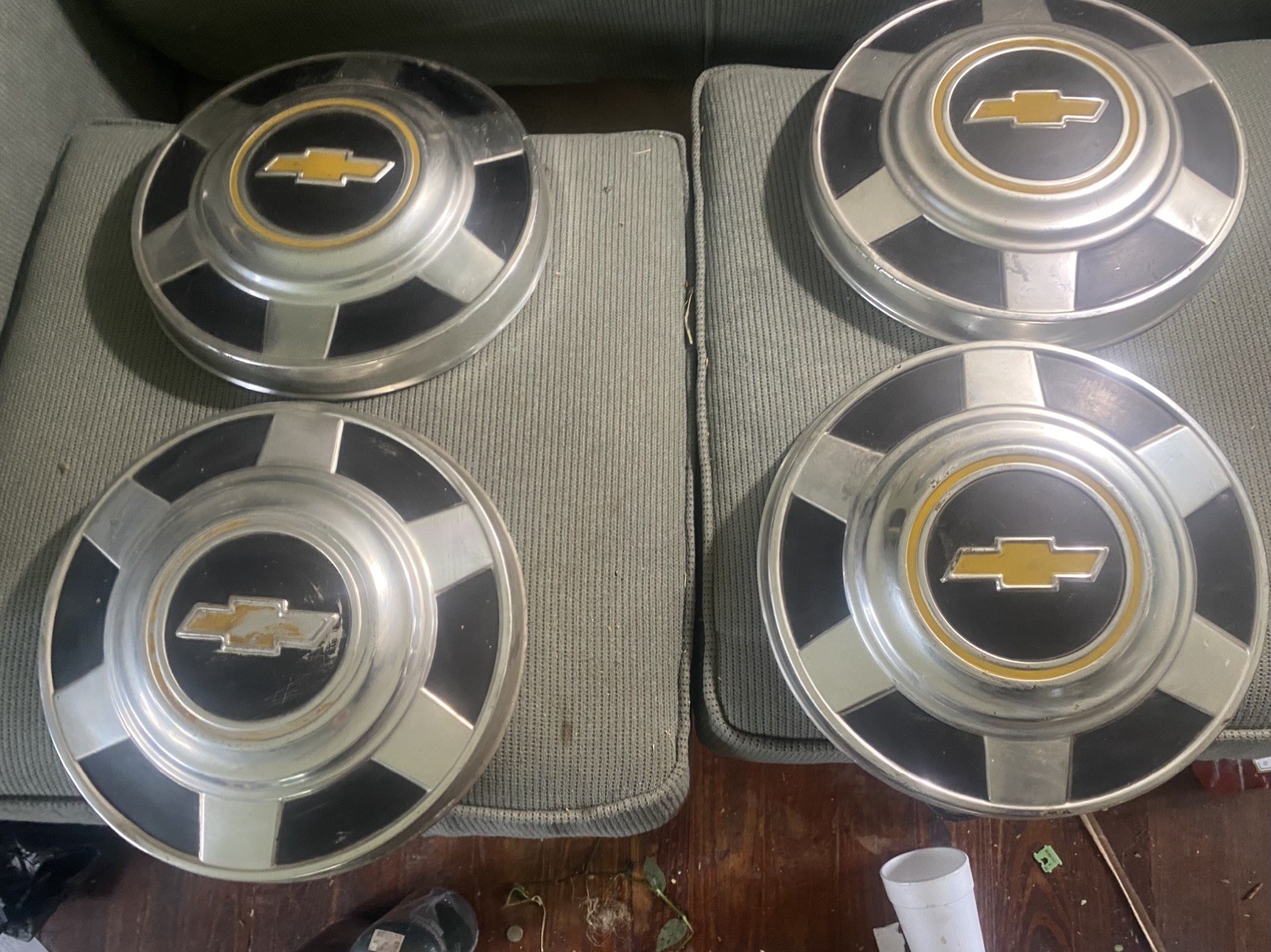 (4) Vintage Chevrolet 1973-87 3/4 1 Ton C20 Truck Dog Dish Pickup 12
