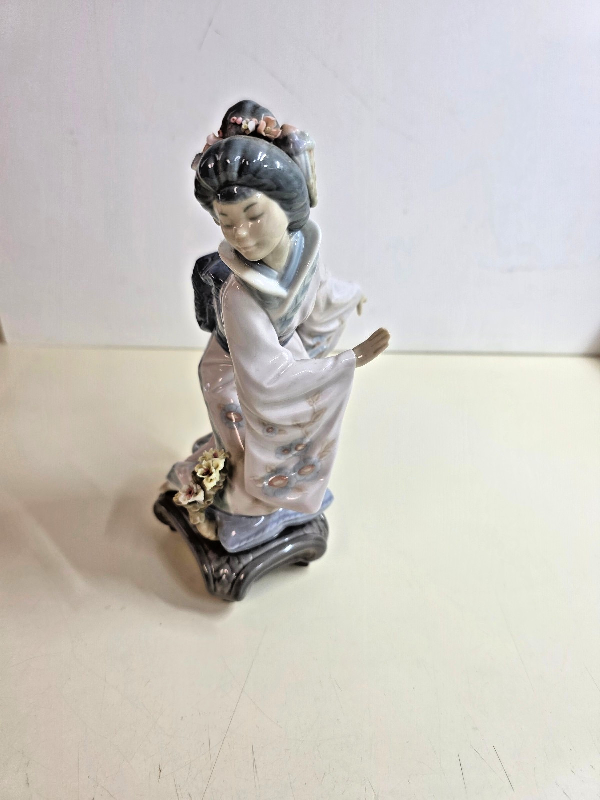 Lladro Michiko Japanese Geisha #1447 Retired Porcelain Spain, Missing Basket Lladro Michiko Japanese Geisha #1447 Retired Porcelain Spain, Missing Basket