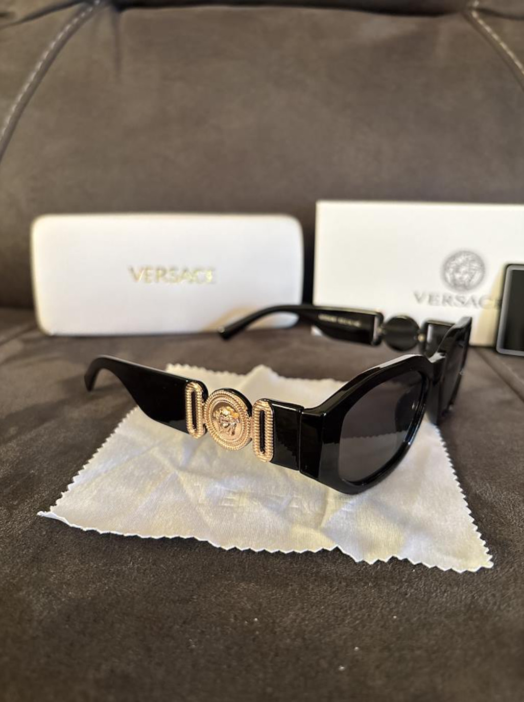 Versace Biggie Medusa Sunglasses Unisex, Black and Gold, VE4361 Excellent