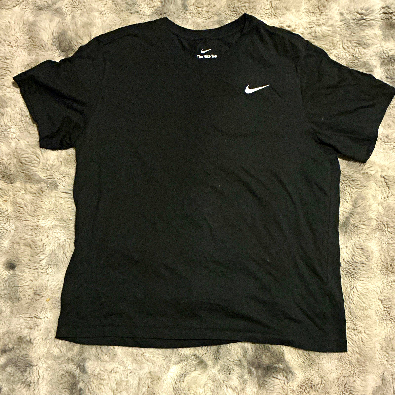 Nike Tee Dri-FIT Black Crew Neck Short Sleeve T-Shirt Men\'s SIZE XL Nike Tee Dri-FIT Black Crew Neck Short Sleeve T-Shirt Men\'s SIZE XL