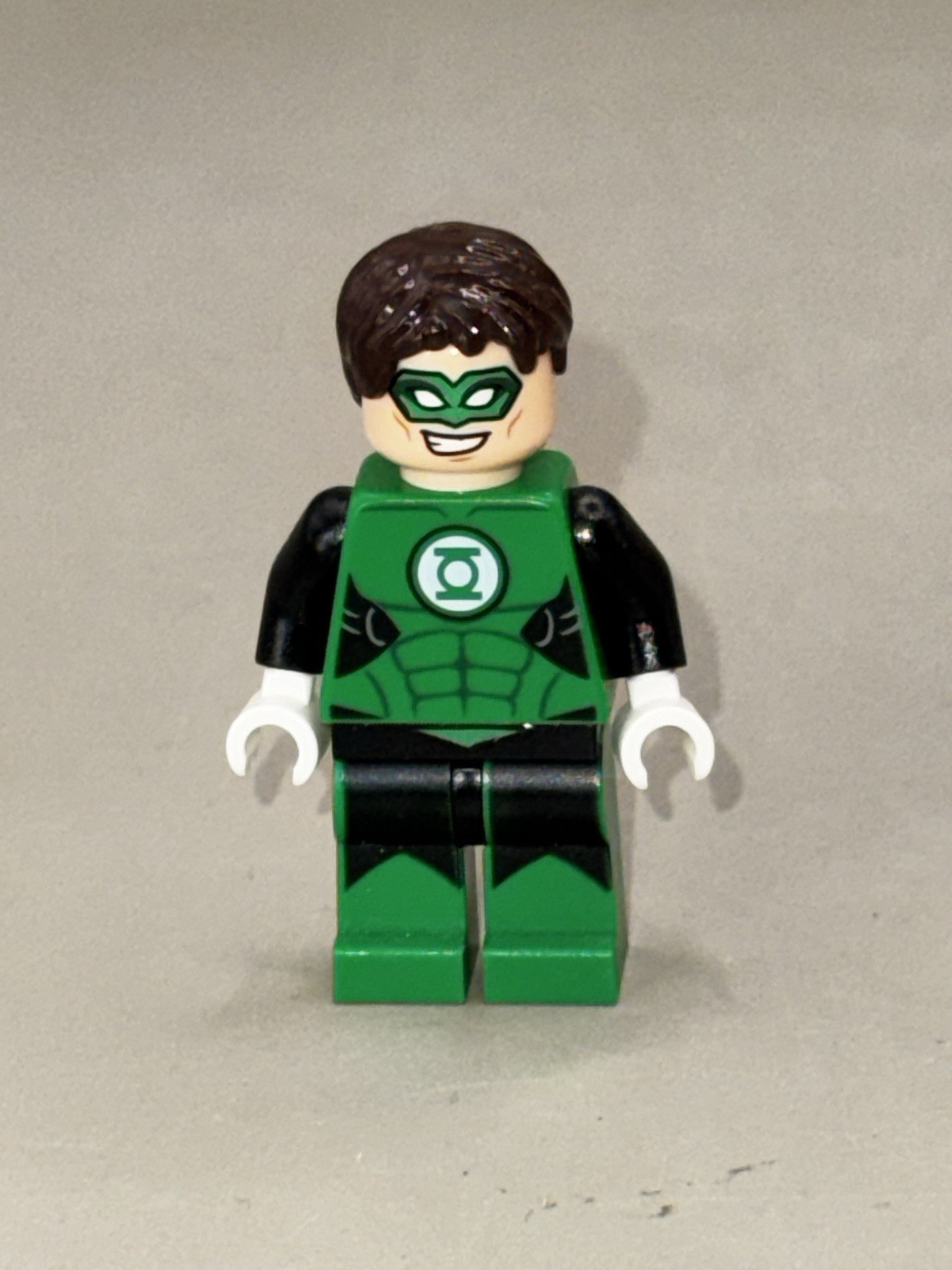 LEGO DC Super Heroes Green Lantern Minifigure from set #76025 LEGO DC Super Heroes Green Lantern Minifigure from set #76025