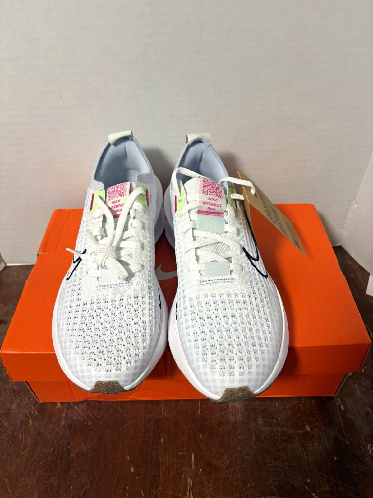 Nike Interact Run Women’s Running Shoes White/Black/Green FD2292-102 Nike Interact Run Women’s Running Shoes White/Black/Green FD2292-102