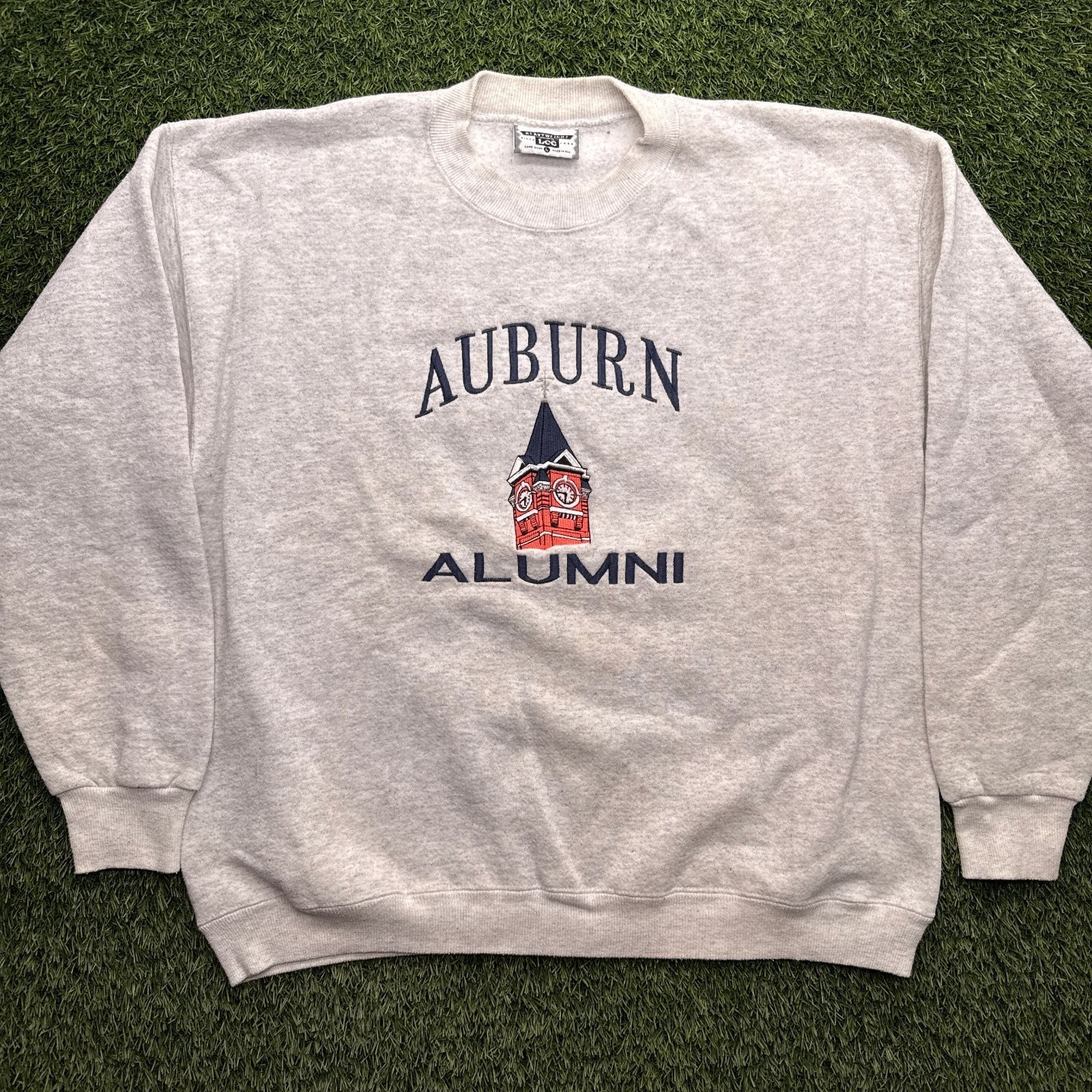 VTG 90s Lee Heavyweight Auburn Alumni Embroidered Sweatshirt Mens L Gray VTG 90s Lee Heavyweight Auburn Alumni Embroidered Sweatshirt Mens L Gray