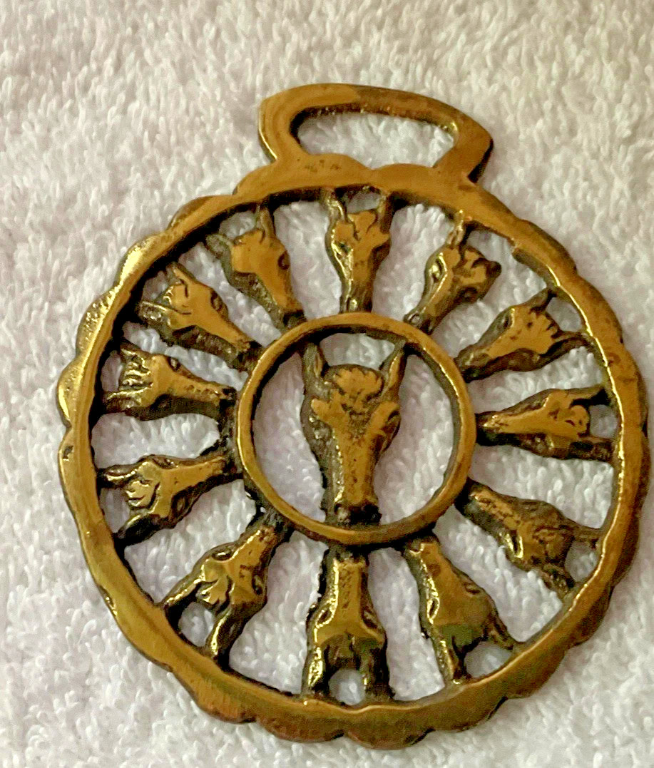 Brass Horse Medallion VTG English Horse Head Wheel Circle Parade Harness Decor