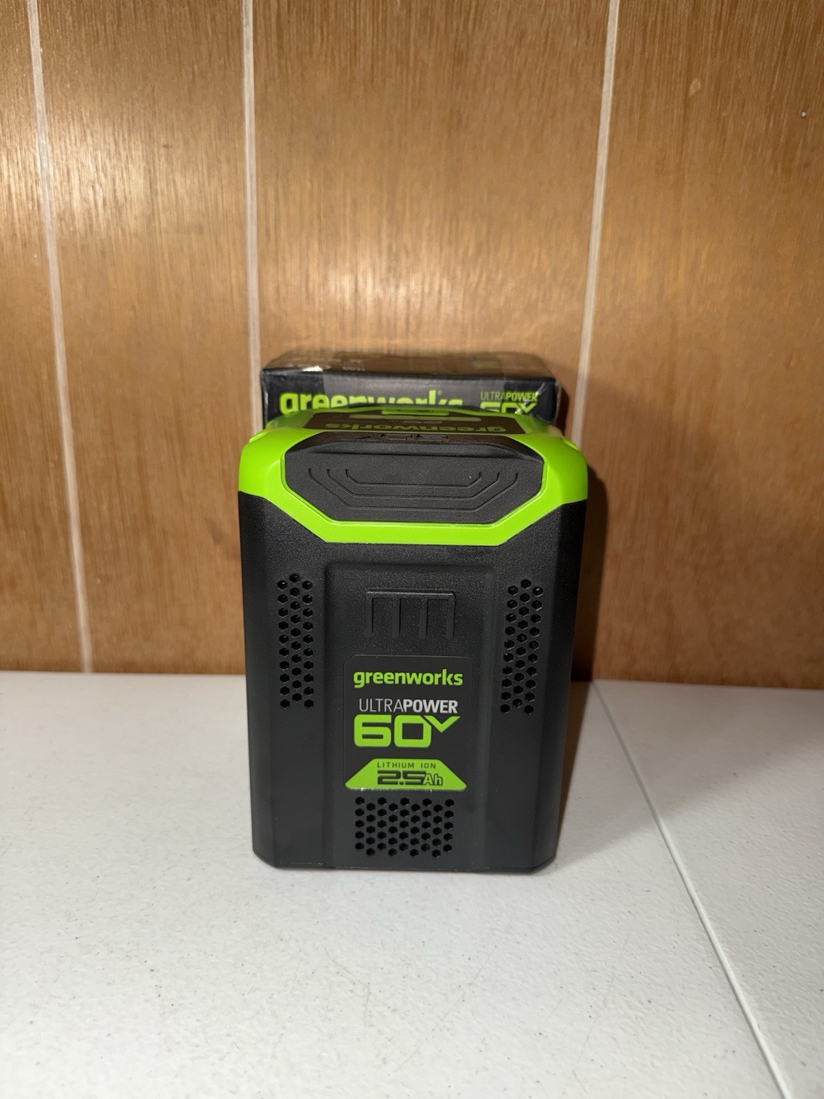 Genuine Greenworks Ultra Power 60V 2.5Ah Battery Lb60251 New Genuine Greenworks Ultra Power 60V 2.5Ah Battery Lb60251 New