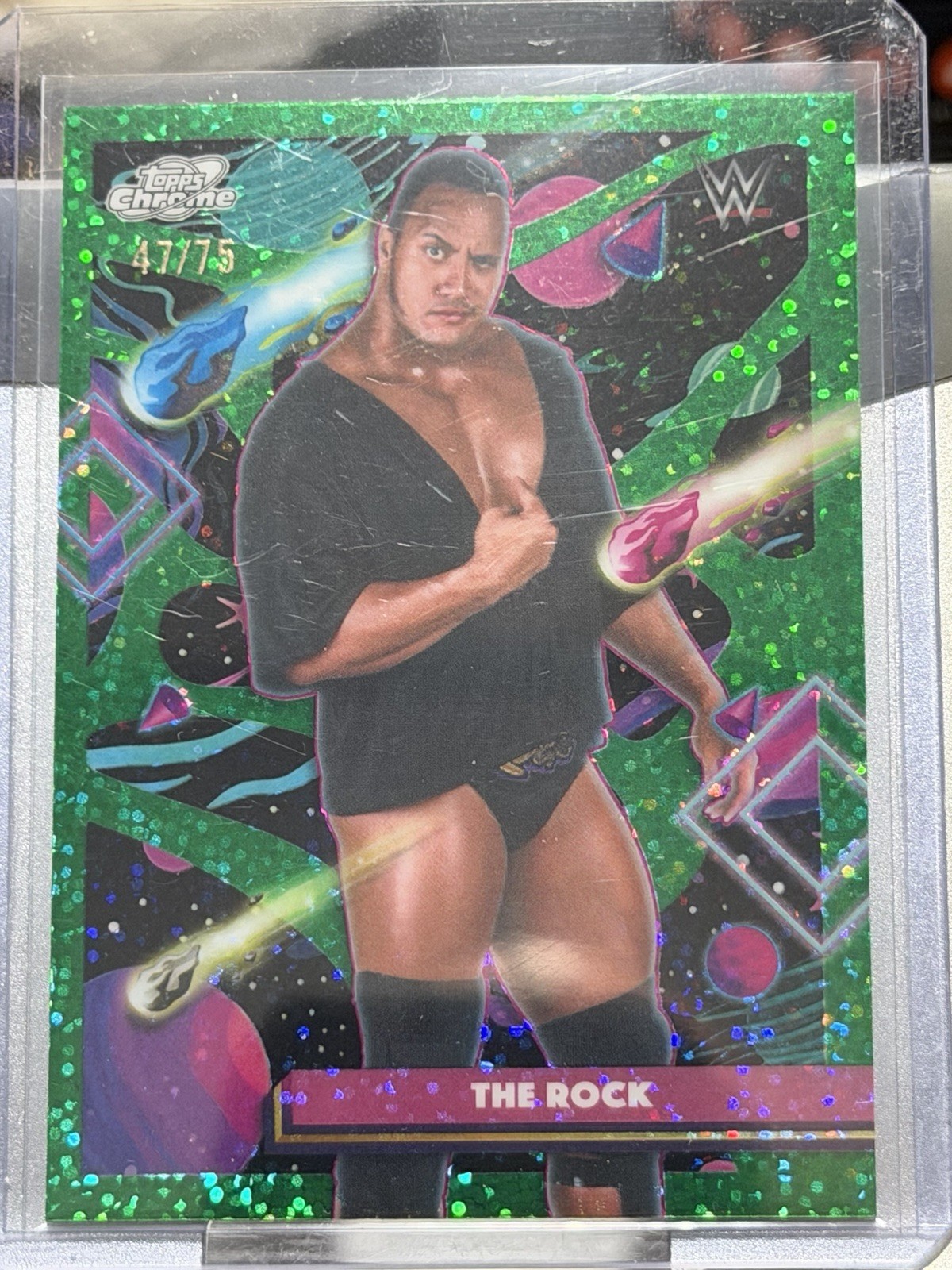 2026 TOPPS COSMIC CHROME WWE Green Space Dust REFRACTOR The Rock /75 2026 TOPPS COSMIC CHROME WWE Green Space Dust REFRACTOR The Rock /75