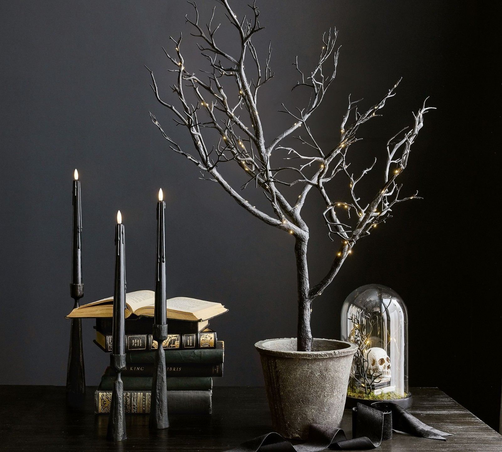 Pottery Barn Faux Black Potted Scary Tree Spooky Halloween Indoor Decor Pottery Barn Faux Black Potted Scary Tree Spooky Halloween Indoor Decor