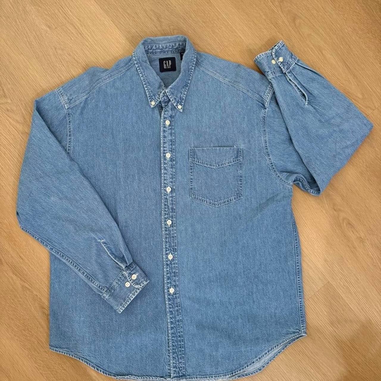 Vintage GAP Blue Denim Button Down Shirt Men’s Large 90s Style Vintage GAP Blue Denim Button Down Shirt Men’s Large 90s Style
