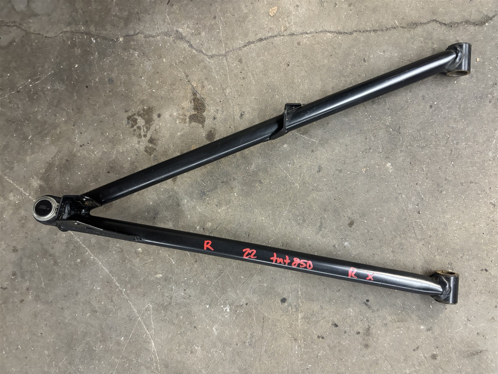 Ski-Doo MXZ TNT 850 600 Renegade Grand Touring 21-26 OEM Lower Right A Arm Ras x