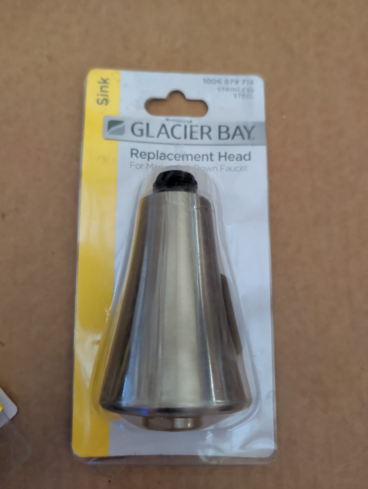 Glacier Bay Spray Head Single-Handle Pull-Down Stainless Steel 1006 879 714 Glacier Bay Spray Head Single-Handle Pull-Down Stainless Steel 1006 879 714
