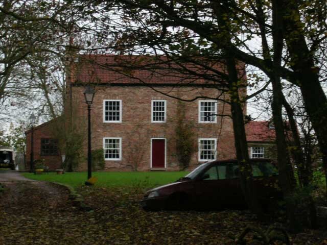 Photo 6x4 Marton, old School house and former school Marton\\/TA1739 This c2006 Photo 6x4 Marton, old School house and former school Marton\\/TA1739 This c2006