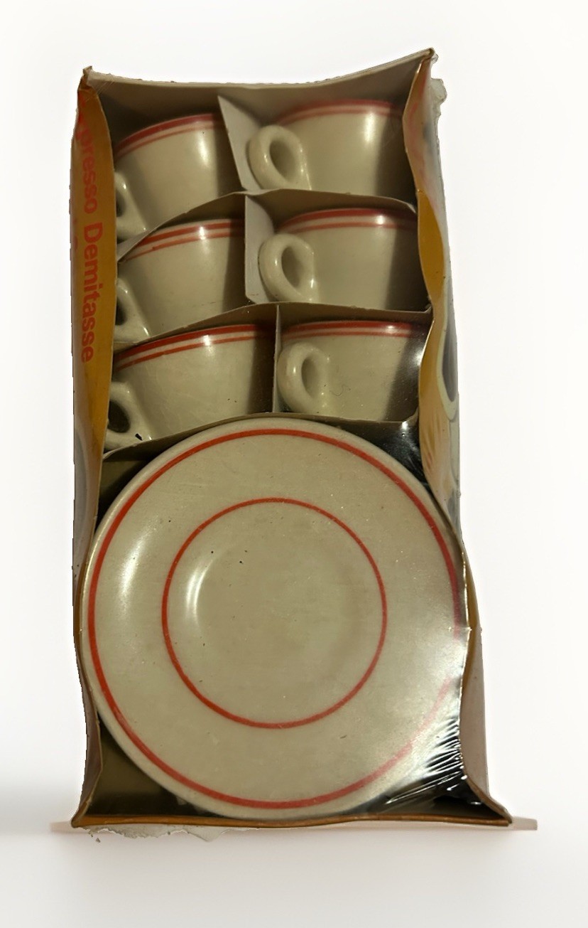 NOS VTG VANDEL RED STRIPE SET OF 6 ESPRESSO/DEMITASSE CUPS+SAUCERS MADE IN CHILE NOS VTG VANDEL RED STRIPE SET OF 6 ESPRESSO/DEMITASSE CUPS+SAUCERS MADE IN CHILE