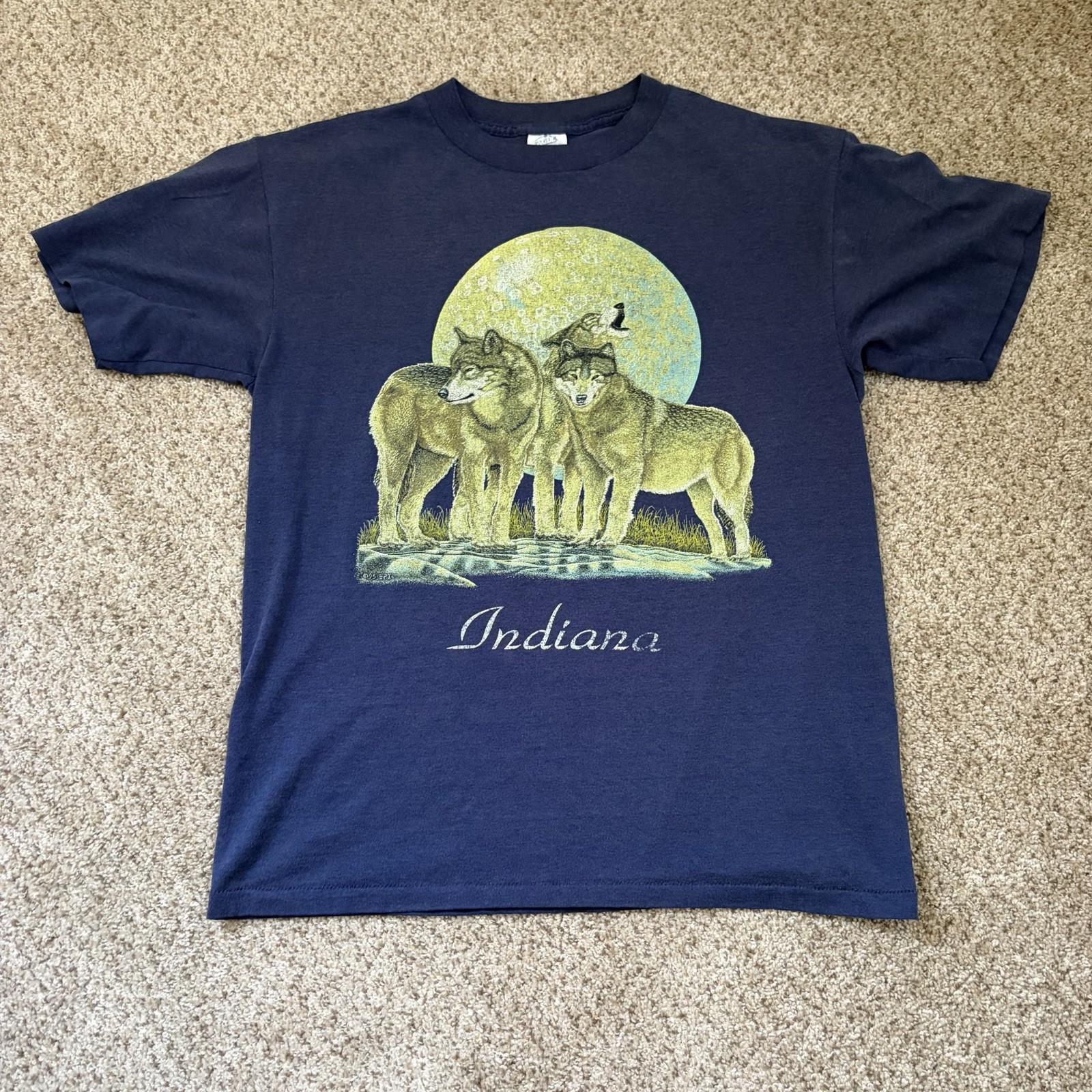 Vintage Indiana Wolf Moon Graphic T-Shirt Navy Blue Large USA Eagle Brand Vintage Indiana Wolf Moon Graphic T-Shirt Navy Blue Large USA Eagle Brand