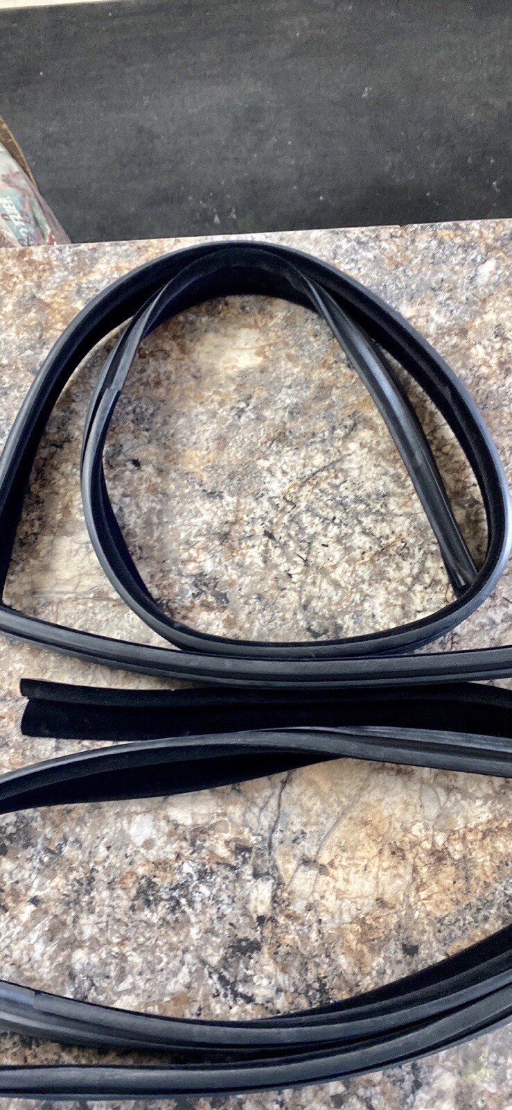 1983-86 Ford Thunderbird Glass Run Channels American Made Aftermarket Seals. 1983-86 Ford Thunderbird Glass Run Channels American Made Aftermarket Seals.