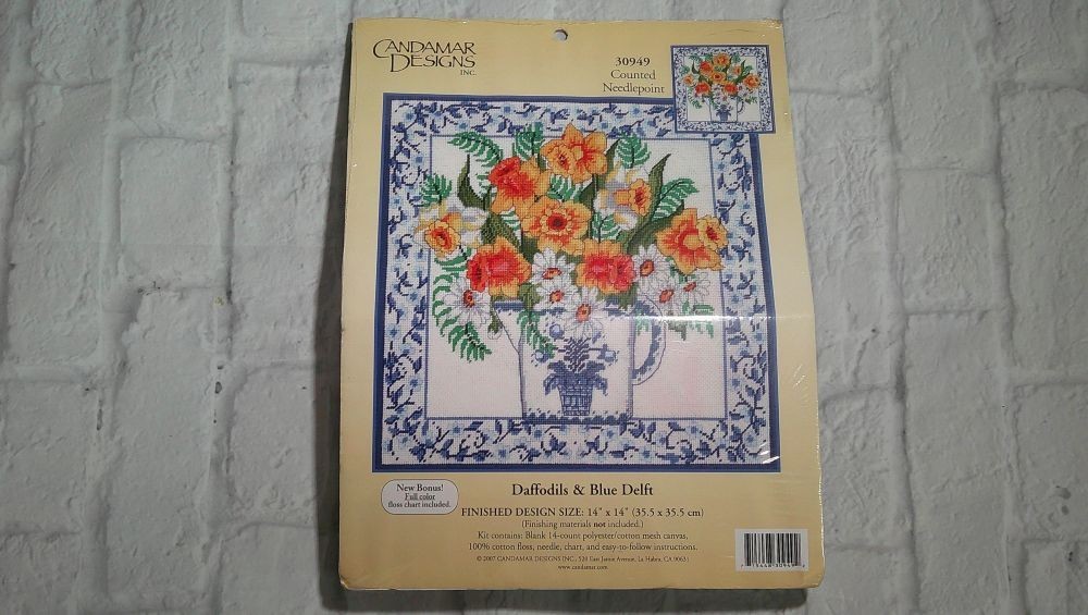 NEW Candamar Designs 30949 Daffodils & Blue Delft Counted Needlepoint Kit NEW Candamar Designs 30949 Daffodils & Blue Delft Counted Needlepoint Kit