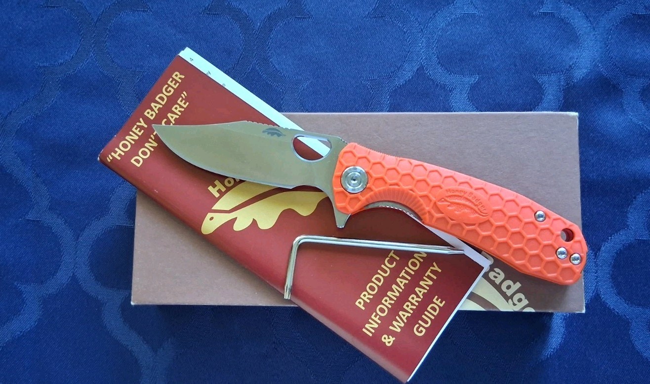 *NICE*🔥HONEY BADGER Folding Knife w/8Cr13MoV Blade Blade & Small Orange Handle 