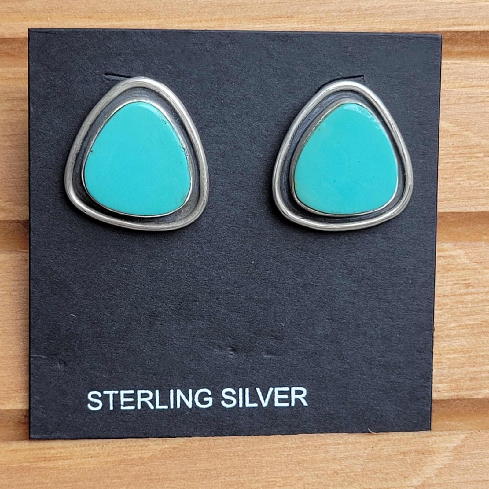 Gorgeous Royston Turquoise 925 Sterling Silver Classic Bezel Stud Earrings Gorgeous Royston Turquoise 925 Sterling Silver Classic Bezel Stud Earrings