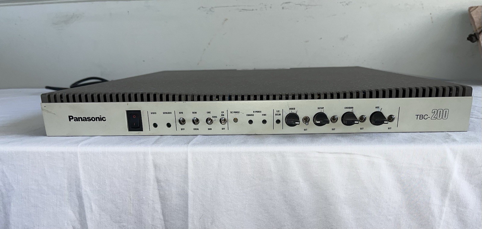 PANASONIC TBC-200 TIME BASE CORRECTOR - CLEAN VINTAGE ANALOG VIDEO PANASONIC TBC-200 TIME BASE CORRECTOR - CLEAN VINTAGE ANALOG VIDEO