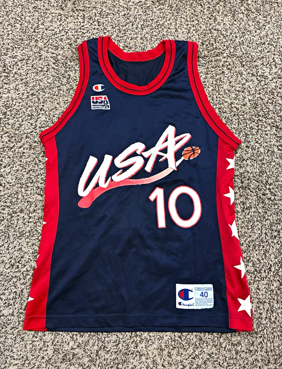 Vintage 1996 Champion USA Basketball Reggie Miller #10 Jersey Men’s Size 40 Vintage 1996 Champion USA Basketball Reggie Miller #10 Jersey Men’s Size 40